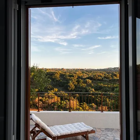 Anthea Country house
